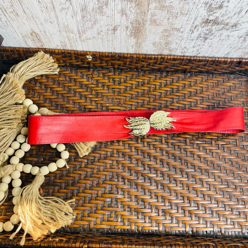 Vintage elastic metal Grecian leaf stretch belt